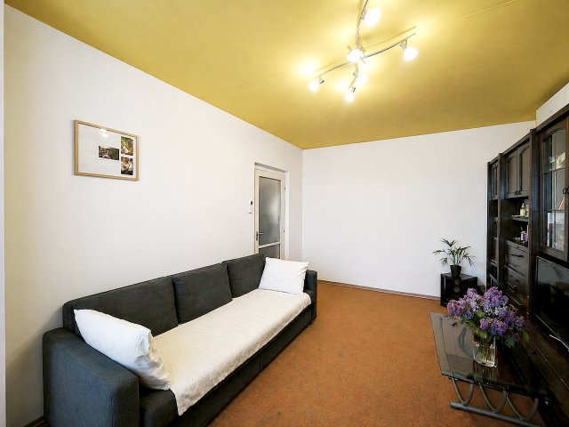 Eladó panellakás, Celldömölkön 29.9 M Ft, 2+1 szobás