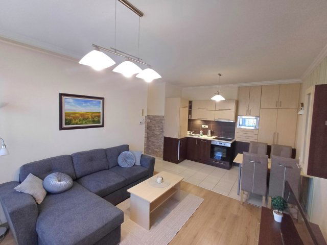 Kiadó téglalakás, albérlet, Debrecenben 260 E Ft / hó