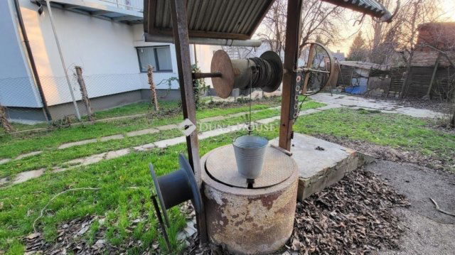 Eladó családi ház, Érden 82 M Ft, 3 szobás