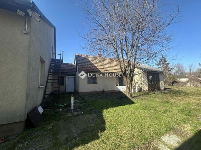 Eladó családi ház, Nagykőrösön 40 M Ft, 3 szobás