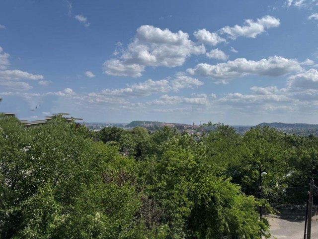 Eladó téglalakás, Budapesten, II. kerületben 133 M Ft, 2 szobás