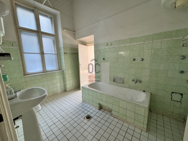 Eladó téglalakás, Budapesten, V. kerületben 259 M Ft, 4 szobás