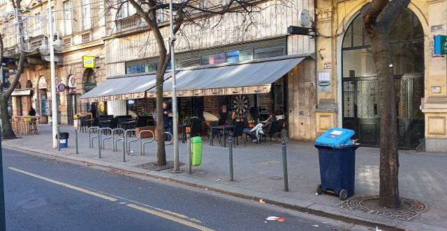 Eladó üzlethelyiség, VII. kerületben, Erzsébet körúton