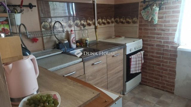 Eladó panellakás, Budapesten, XXII. kerületben 70 M Ft, 3 szobás