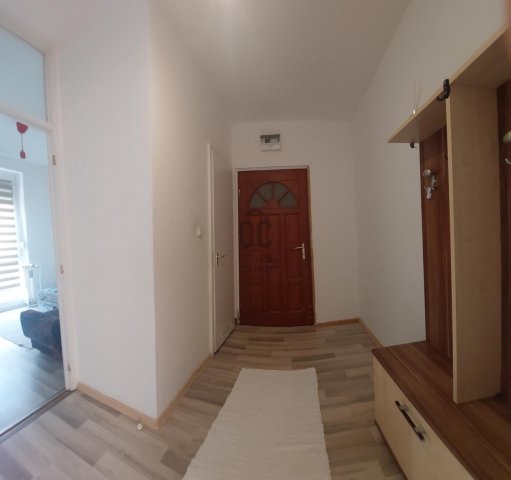 Eladó panellakás, Szekszárdon, Alisca utcában 28.4 M Ft