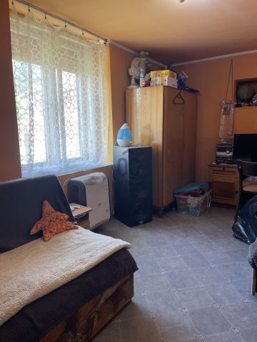 Eladó családi ház, Abonyban 20.9 M Ft, 2 szobás
