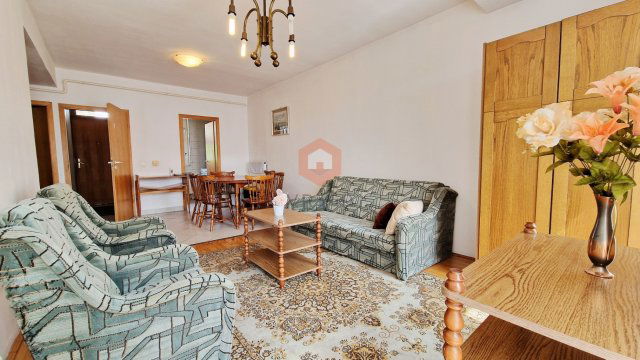 Kiadó téglalakás, albérlet, Pécsett, Ady Endre utcában