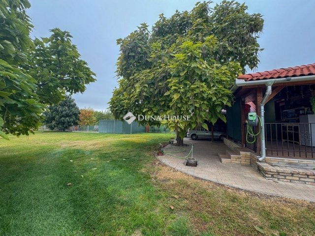 Eladó családi ház, Hernádon 104.9 M Ft, 3 szobás