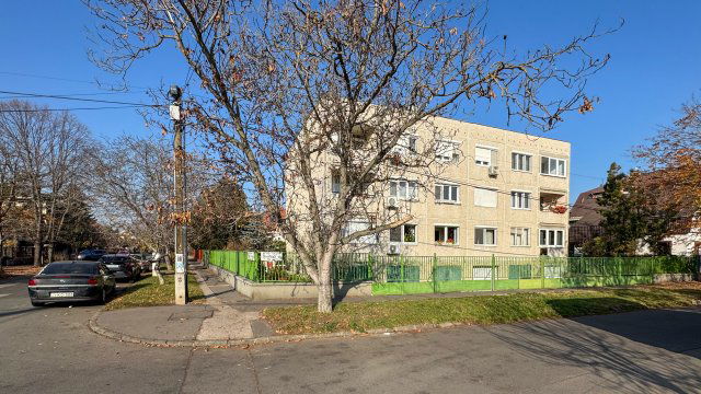 Eladó panellakás, Budapesten, XIV. kerületben, Bonyhádi úton