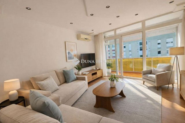 Eladó téglalakás, Pécsett, Nagy Imre úton 48.5 M Ft, 3 szobás