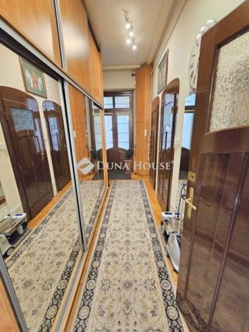 Eladó téglalakás, Budapesten, IX. kerületben 198.9 M Ft