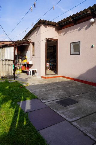 Eladó családi ház, Szigethalmon 78 M Ft, 2 szobás