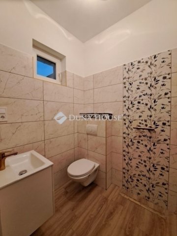 Eladó családi ház, Csévharaszton 85 M Ft, 4 szobás