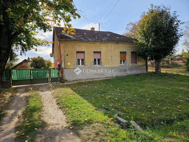 Eladó családi ház, Mezőkomáromban 17.5 M Ft, 4 szobás