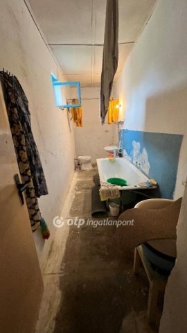 Eladó családi ház, Csóton 12.9 M Ft, 3 szobás