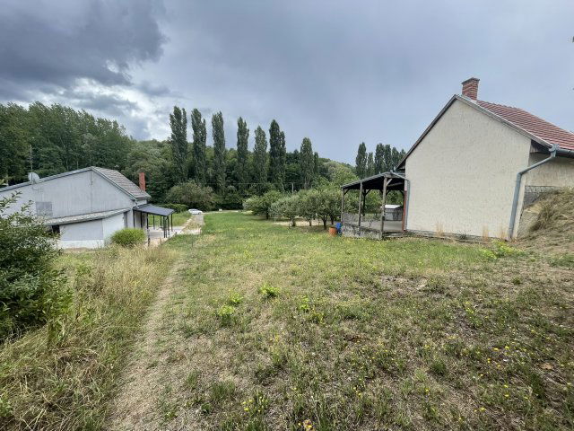 Eladó telek, Dombóváron 2.9 M Ft / költözzbe.hu