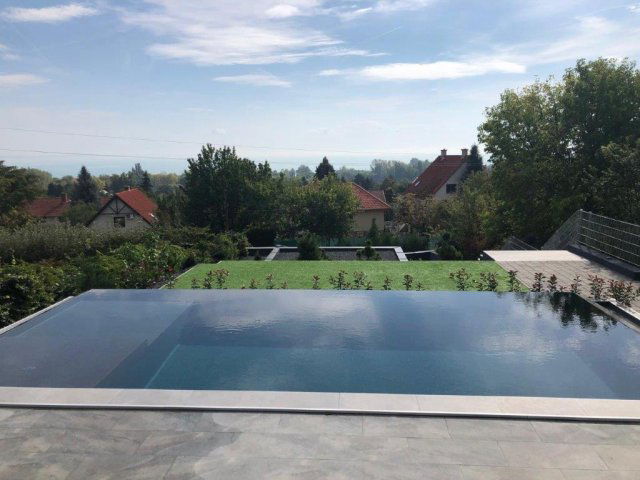 Eladó családi ház, Balatonalmádiban 335 M Ft, 4 szobás