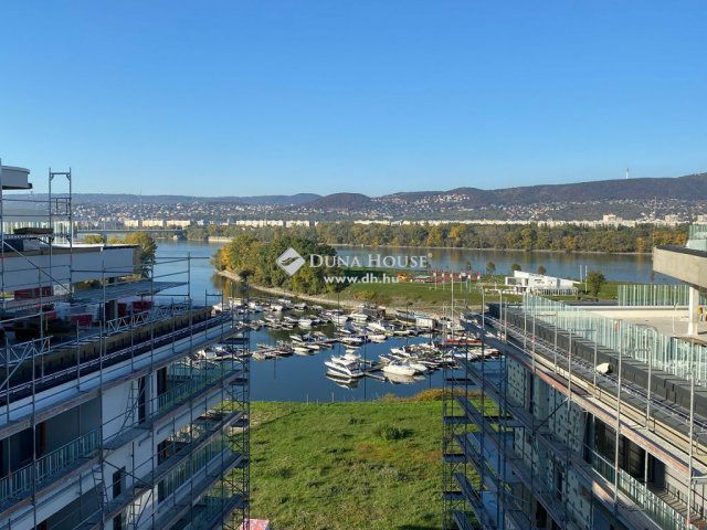 Eladó téglalakás, Budapesten, XIII. kerületben 109.9 M Ft