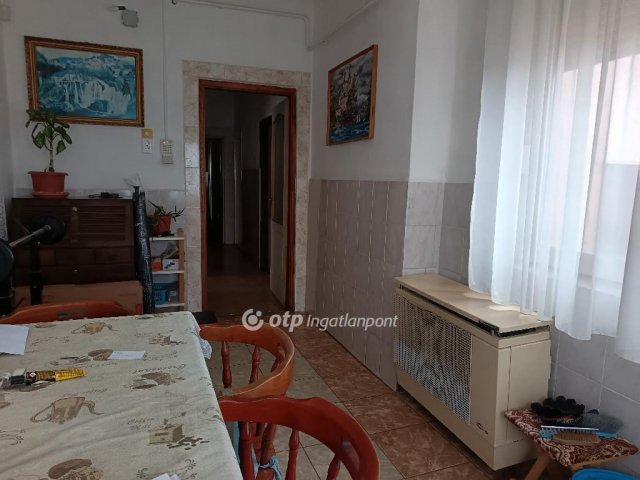 Eladó családi ház, Bihartordán 27 M Ft, 2 szobás