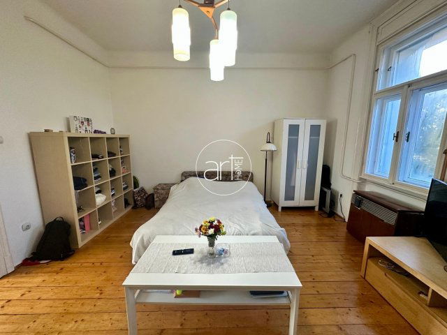 Eladó téglalakás, Szegeden, Bodzafa utcában 38.9 M Ft, 1 szobás