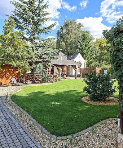 Kiadó családi ház, albérlet, Debrecenben 800 E Ft / hó