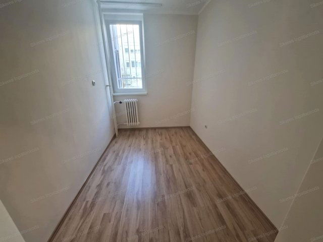 Kiadó téglalakás, albérlet, Oroszlányban 140 E Ft / hó