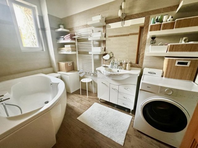 Eladó ikerház, Halásztelken 124.9 M Ft, 4 szobás