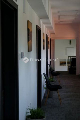 Eladó ipari ingatlan, Harkányban 390 M Ft / költözzbe.hu