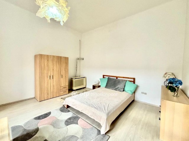 Eladó téglalakás, Budapesten, VIII. kerületben 47 M Ft, 1 szobás