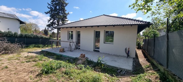 Eladó családi ház, Érden 149.9 M Ft, 5 szobás