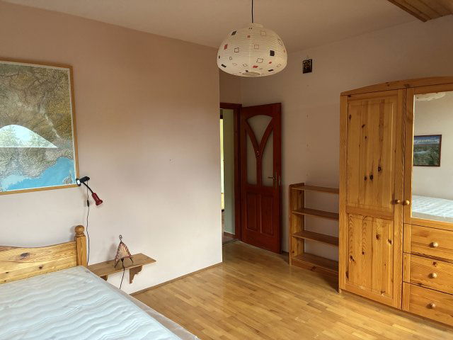 Kiadó téglalakás, albérlet, Szegeden 300 E Ft / hó, 4 szobás