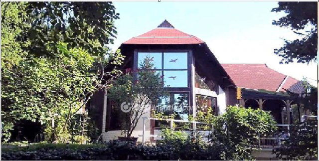 Eladó családi ház, Pécsett 125 M Ft, 5+2 szobás