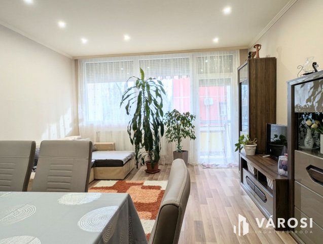 Kiadó panellakás, albérlet, Békéscsabán 130 E Ft / hó