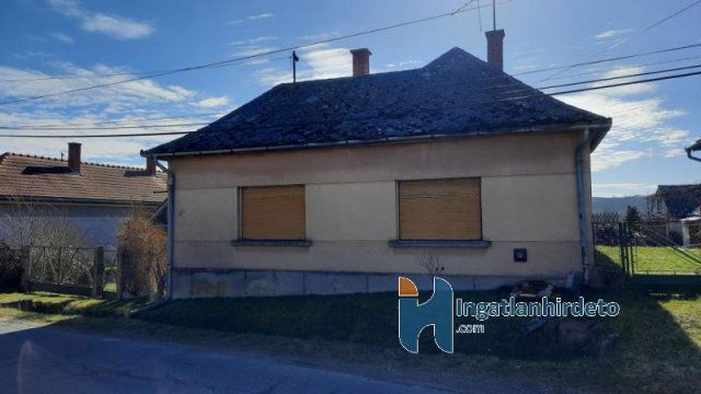 Eladó családi ház, Zalalövőn 18 M Ft, 3 szobás