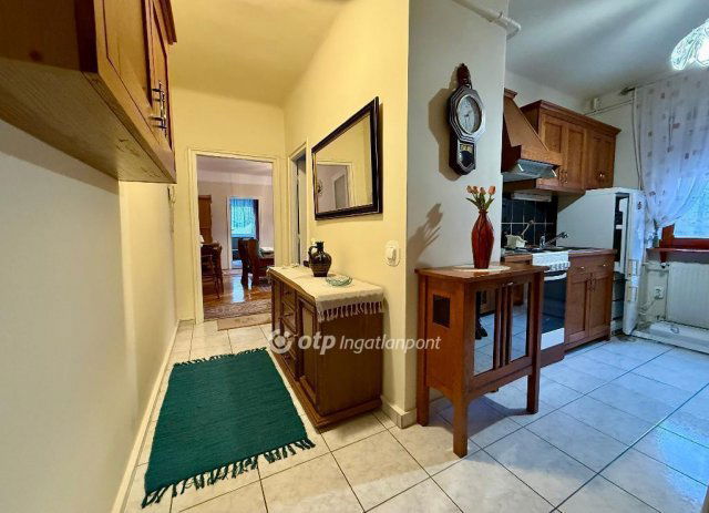 Eladó téglalakás, Debrecenben 58.5 M Ft, 2 szobás