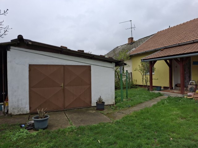 Eladó mezogazdasagi ingatlan, Szolnokon 27.9 M Ft, 2 szobás