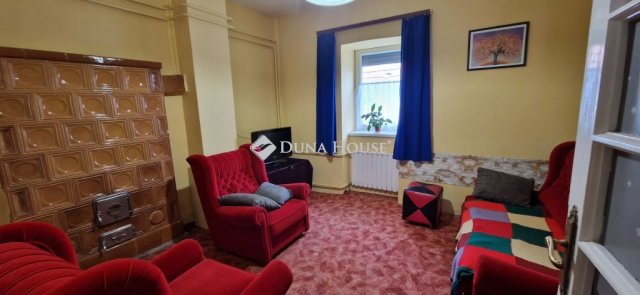 Eladó családi ház, Látrányon 46 M Ft, 3 szobás