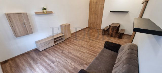 Eladó téglalakás, Budapesten, XVIII. kerületben 63.9 M Ft