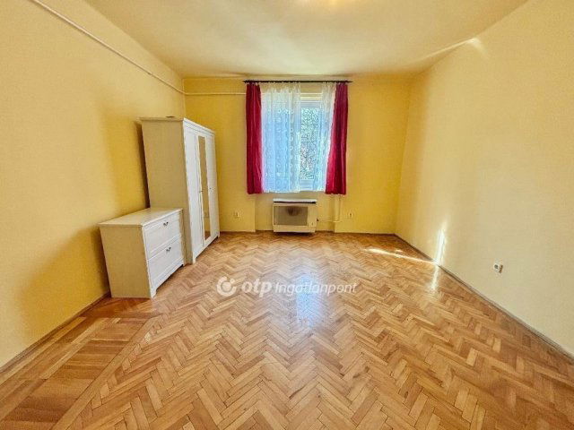 Eladó téglalakás, Budapesten, XIV. kerületben 57 M Ft, 1 szobás