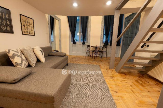 Eladó téglalakás, Budapesten, VII. kerületben 99.9 M Ft