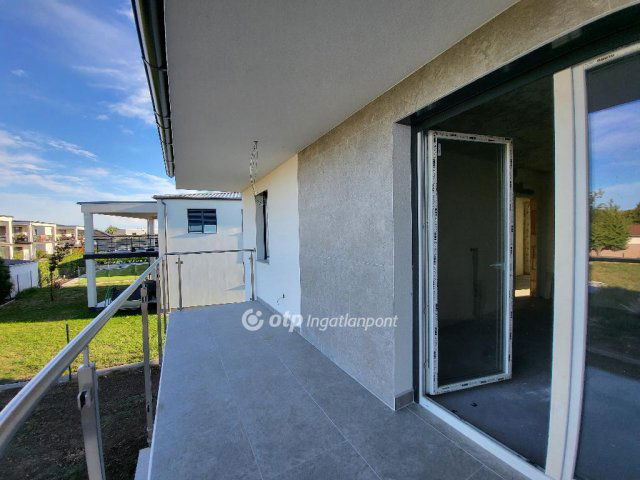 Eladó ikerház, Siófokon 145.9 M Ft, 5 szobás