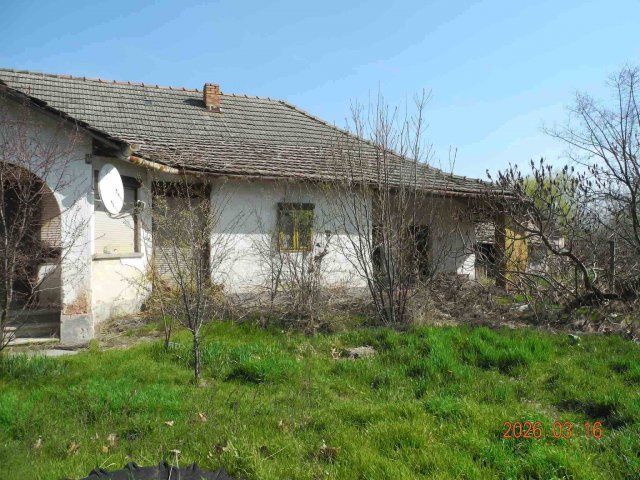 Eladó családi ház, Csépán, Béke utcában 1.9 M Ft, 2 szobás