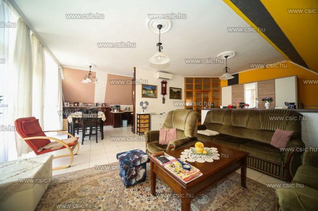 Eladó családi ház, Érden 160 M Ft, 4 szobás