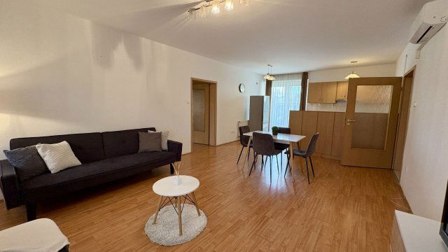 Kiadó téglalakás, albérlet, Debrecenben 150 E Ft / hó, 1 szobás