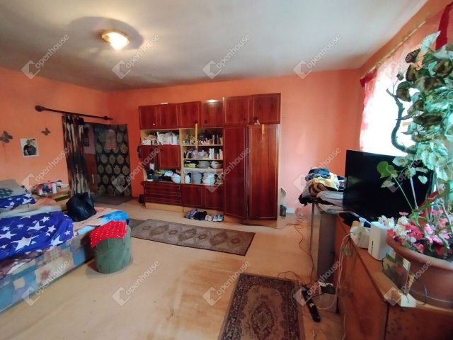 Eladó családi ház, Győrszemerén 20 M Ft, 4 szobás