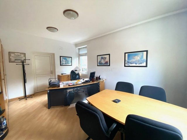 Eladó iroda, Budapesten, XIV. kerületben 360 M Ft