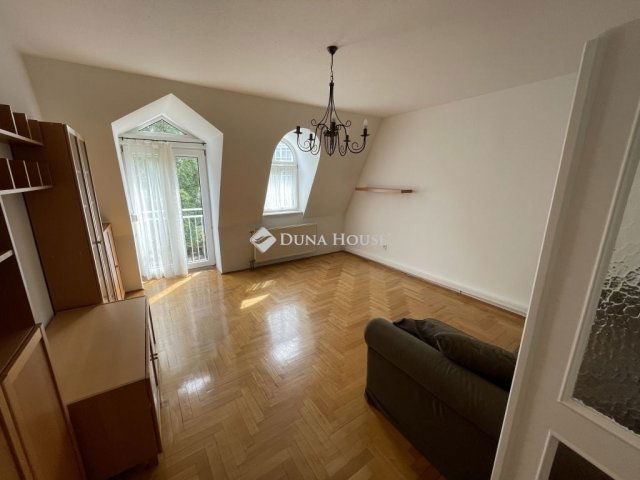 Eladó téglalakás, Budapesten, IV. kerületben 74.9 M Ft, 2 szobás