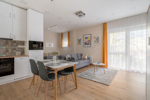 Kiadó téglalakás, albérlet, V. kerületben, Váci utcában