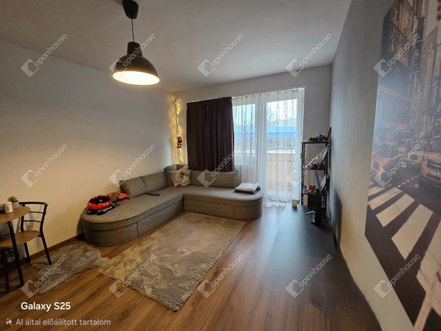 Eladó panellakás, Székesfehérvárott 55.9 M Ft, 3+2 szobás