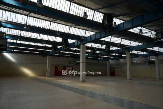 Kiadó ipari ingatlan, Budaörsön 2531 E Ft / hó
